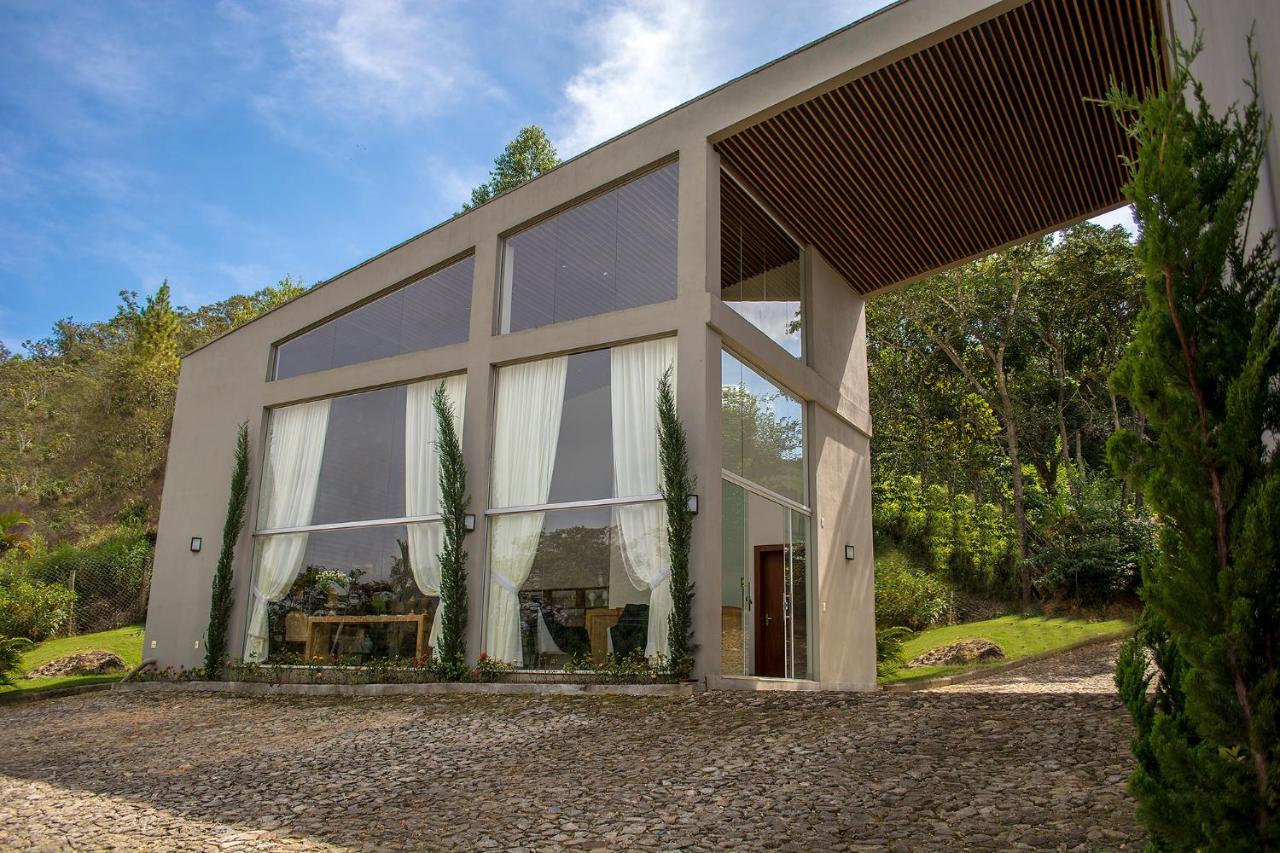Pousada Recanto Das Araras Tiradentes Exteriör bild